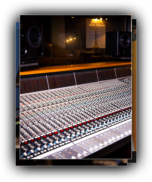 Skolar - Niu FM Recording Studios 